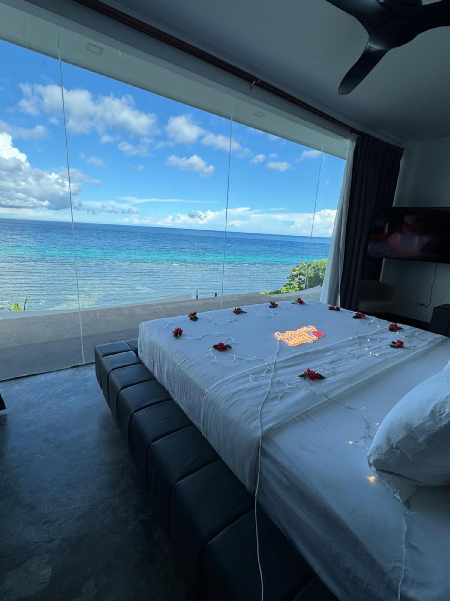 Epic Suites Bohol Adults Only Dauis Bagian luar foto
